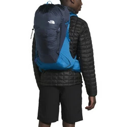 The North Face Hydra 26L Lightweight Hiking Backpack 2 The North Face Hydra 26L Lightweight Hiking Backpack - Image 2