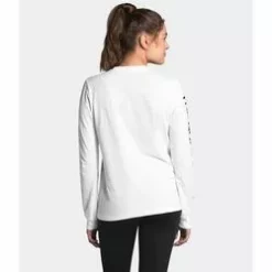 The North Face Long-Sleeve Brand Proud Womens Tee 9 The North Face Long-Sleeve Brand Proud Womens Tee -Outlet The North Face Store NF0A4N7P 1