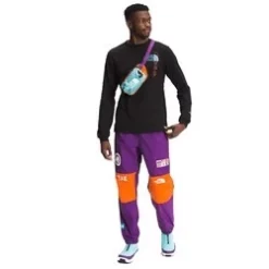 The North Face Bozer 3L Hip Pack 24 The North Face Bozer 3L Hip Pack -Outlet The North Face Store NF0A52RW 2